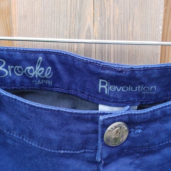 Attractive Ricki's Revolution Capri Pants Brook Capri Size 28 - Picture 2 of 6
